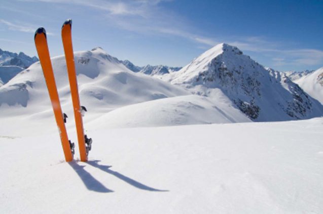 Vacances au ski, quelles assurances doit-on prendre ?